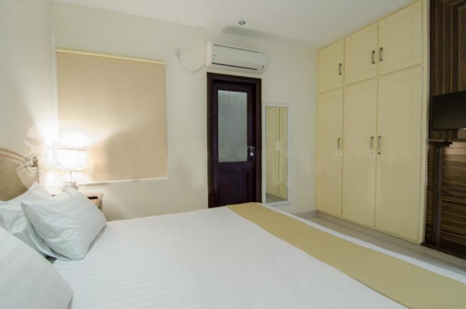 Panoramic Hotel ラホール エクステリア 写真